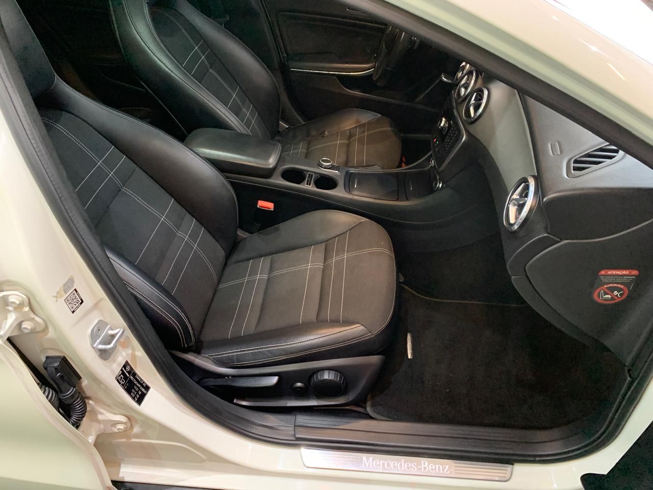 GLA 200 Vision 1.6/1.6 TB 16V Flex Aut. — foto 19