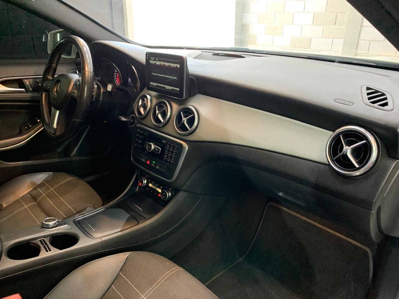 GLA 200 Vision 1.6/1.6 TB 16V Flex Aut. — foto 14