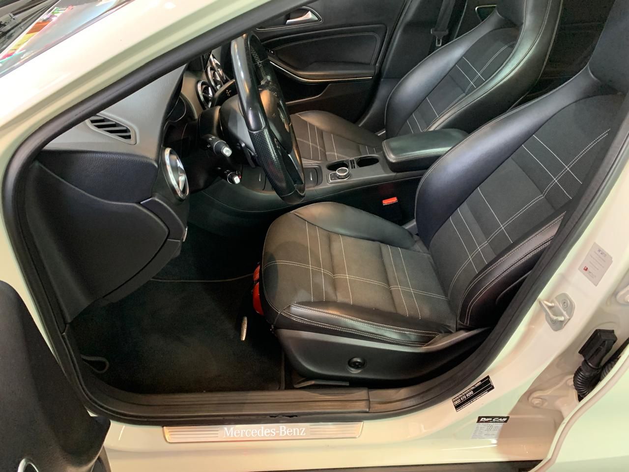 GLA 200 Vision 1.6/1.6 TB 16V Flex Aut. — foto 17