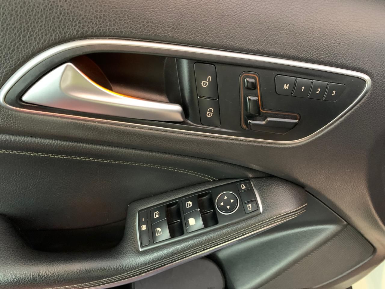 GLA 200 Vision 1.6/1.6 TB 16V Flex Aut. — foto 16