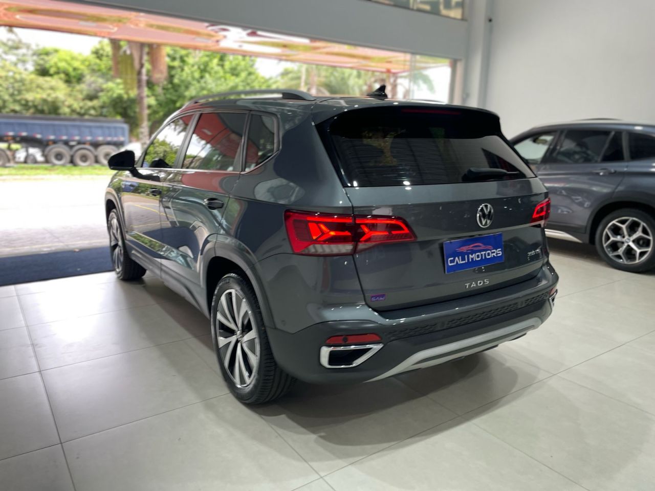 TAOS Highline 1.4 250 TSI Flex Aut.