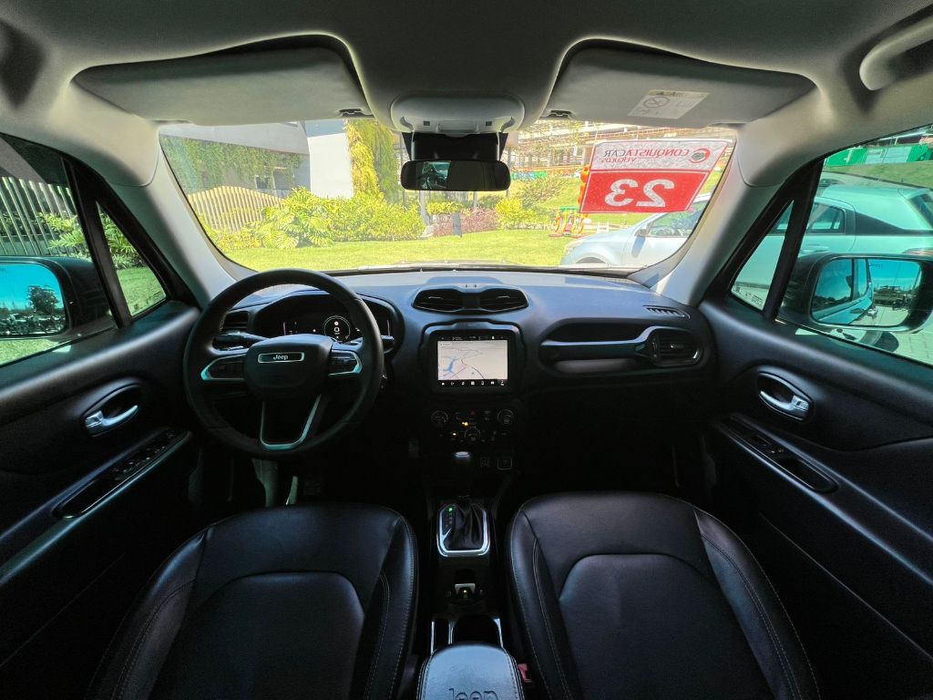 Jeep Renegade Long. t270 1.3 tb 4x2 flex aut.    2023