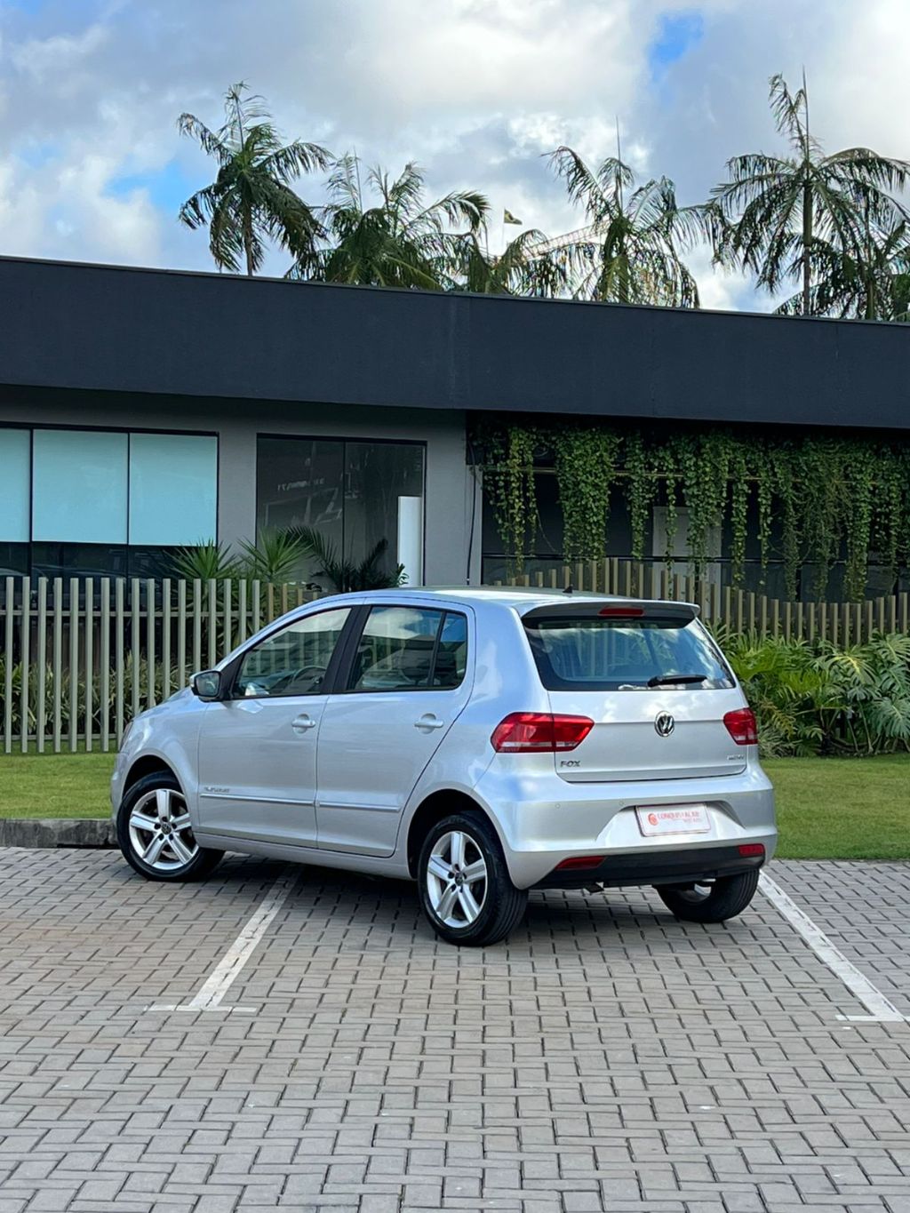 Volkswagen Fox Comfortline i motion 1.6 flex 8v 5p    2016