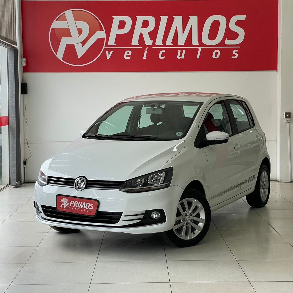 VW - VolksWagen Fox Connect 1.6 Flex 8V 5p