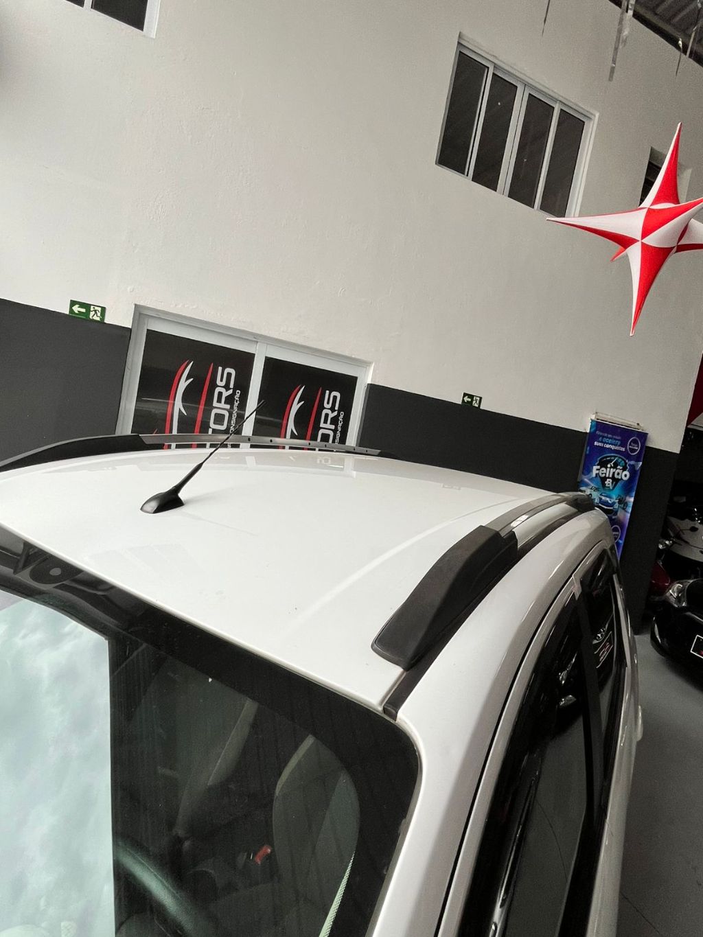 SPIN LT 1.8 8V Econo.Flex 5p Mec. — foto 10