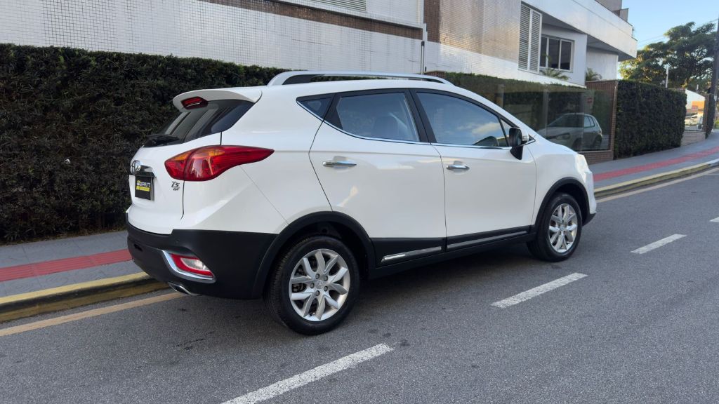 JAC Motors T5 1.5 jet flex 16v 5p aut.    2018