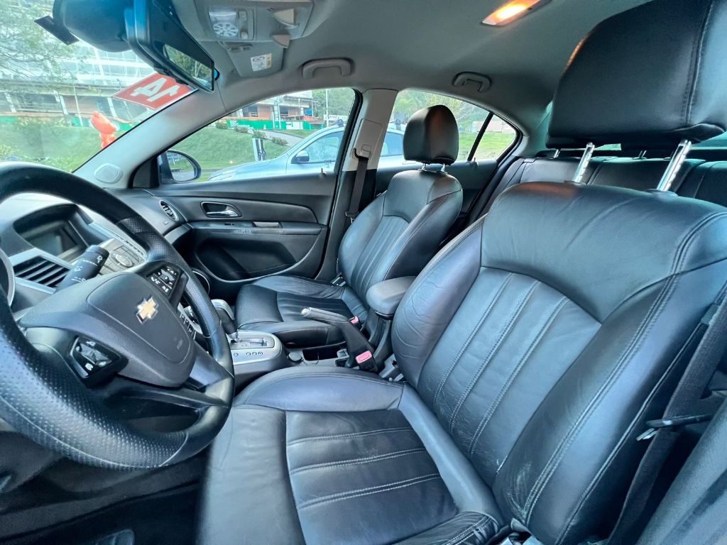 Chevrolet Cruze Lt 1.8 16v flexpower 4p mec.    2014