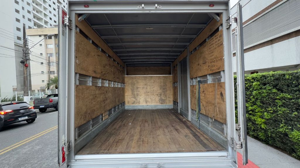 Mercedes Benz Sprinter 516 chassi longo t.b. 2.2 dies.    2021