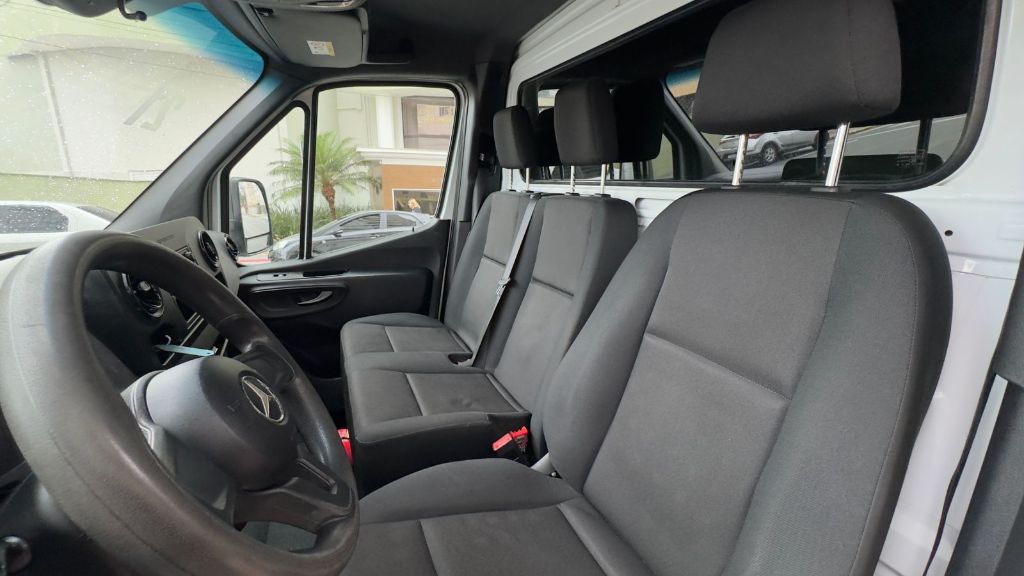 Mercedes Benz Sprinter 516 chassi longo t.b. 2.2 dies.    2021
