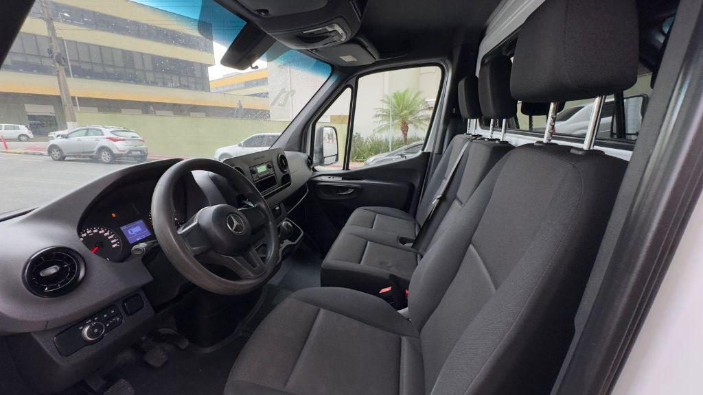 Mercedes Benz Sprinter 516 chassi longo t.b. 2.2 dies.    2021