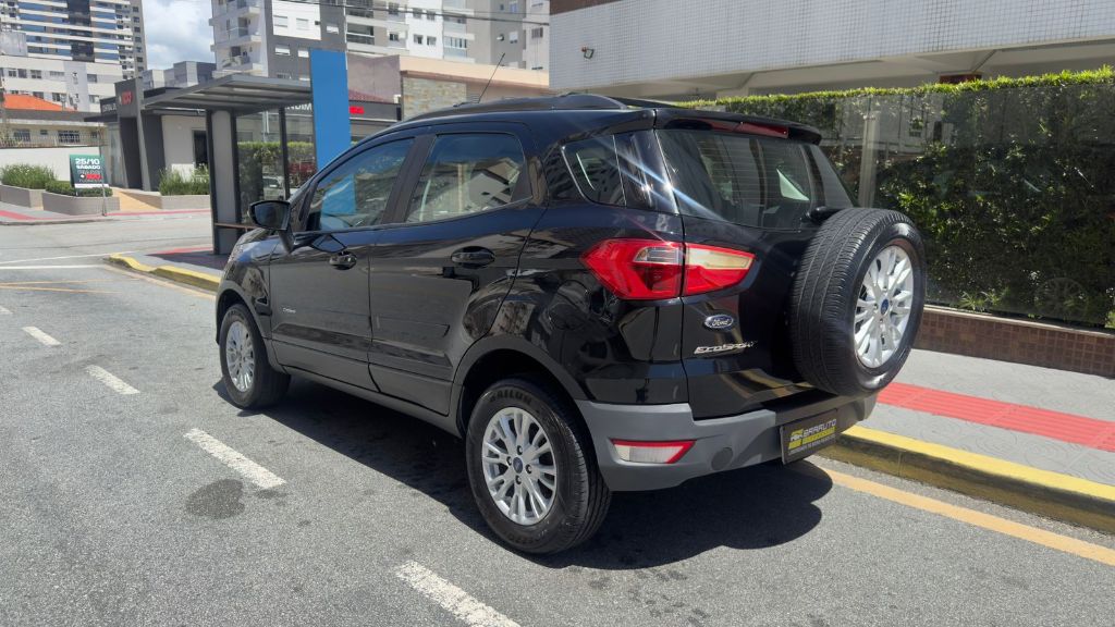 Ford EcoSport Se 1.6 16v flex 5p mec.    2017
