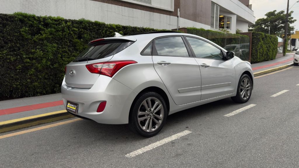 Hyundai I30 1.8 16v aut. 5p    2016