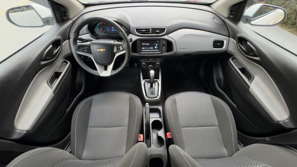 Chevrolet Onix Hatch lt 1.4 8v flexpower 5p aut.    2018