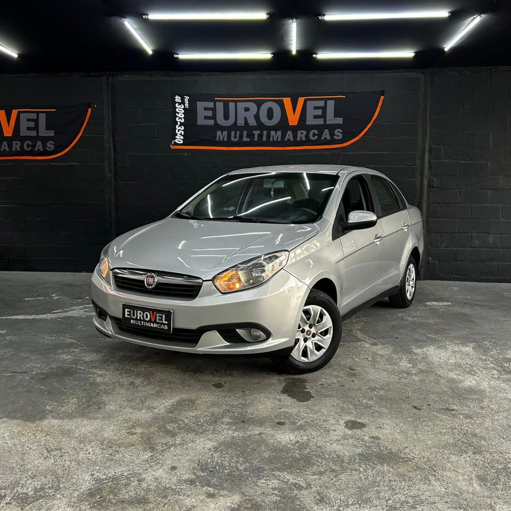 Fiat Grand Siena Siena attrac. 1.4 evo f.flex 8v    2013
