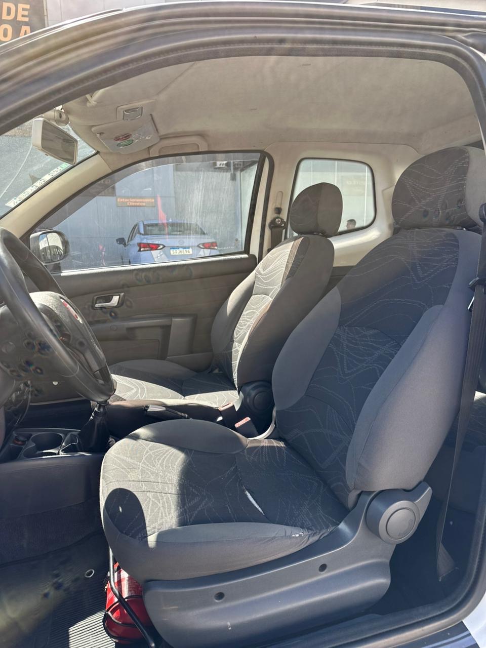 Fiat Strada Working 1.4 mpi fire flex 8v cd    2013