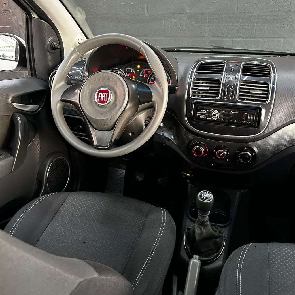 Fiat Grand Siena Siena attrac. 1.4 evo f.flex 8v    2015