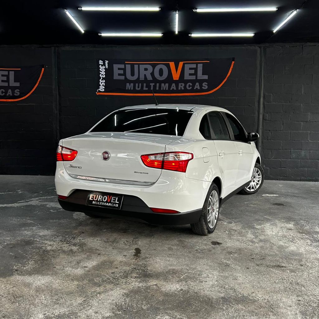 Fiat Grand Siena Siena attrac. 1.4 evo f.flex 8v    2015