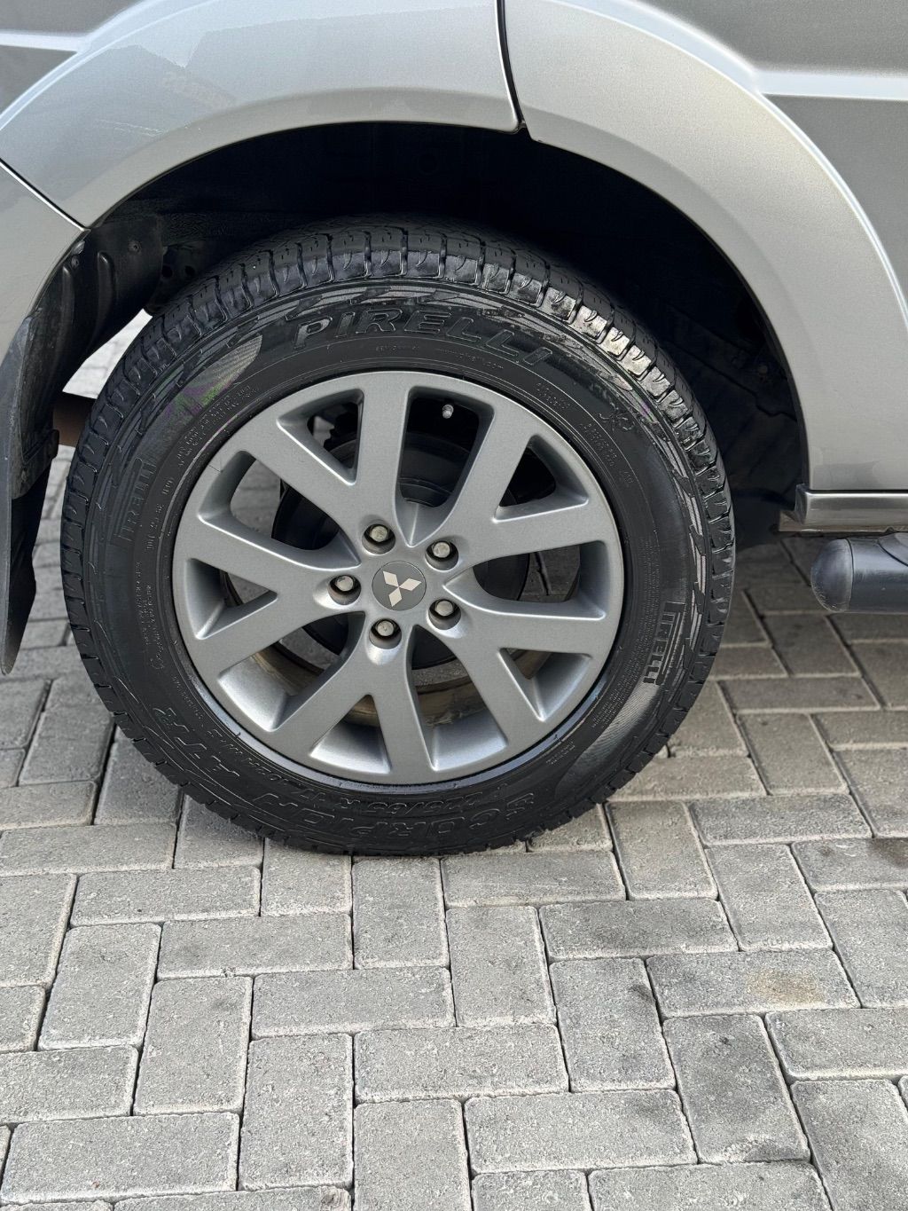 Mitsubishi Pajero Tr4 2.0 flex 16v 4x2 aut.    2015