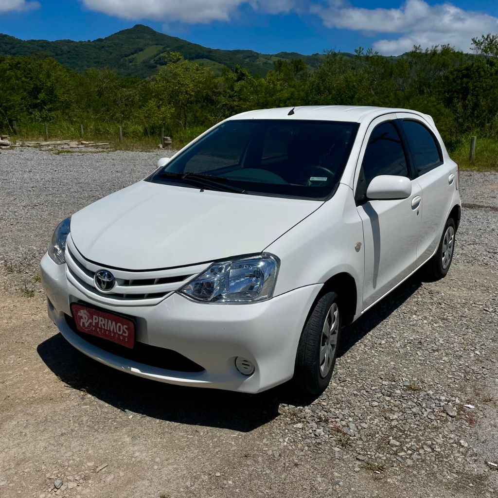 Toyota ETIOS XS 1.3 Flex 16V 5p Mec.