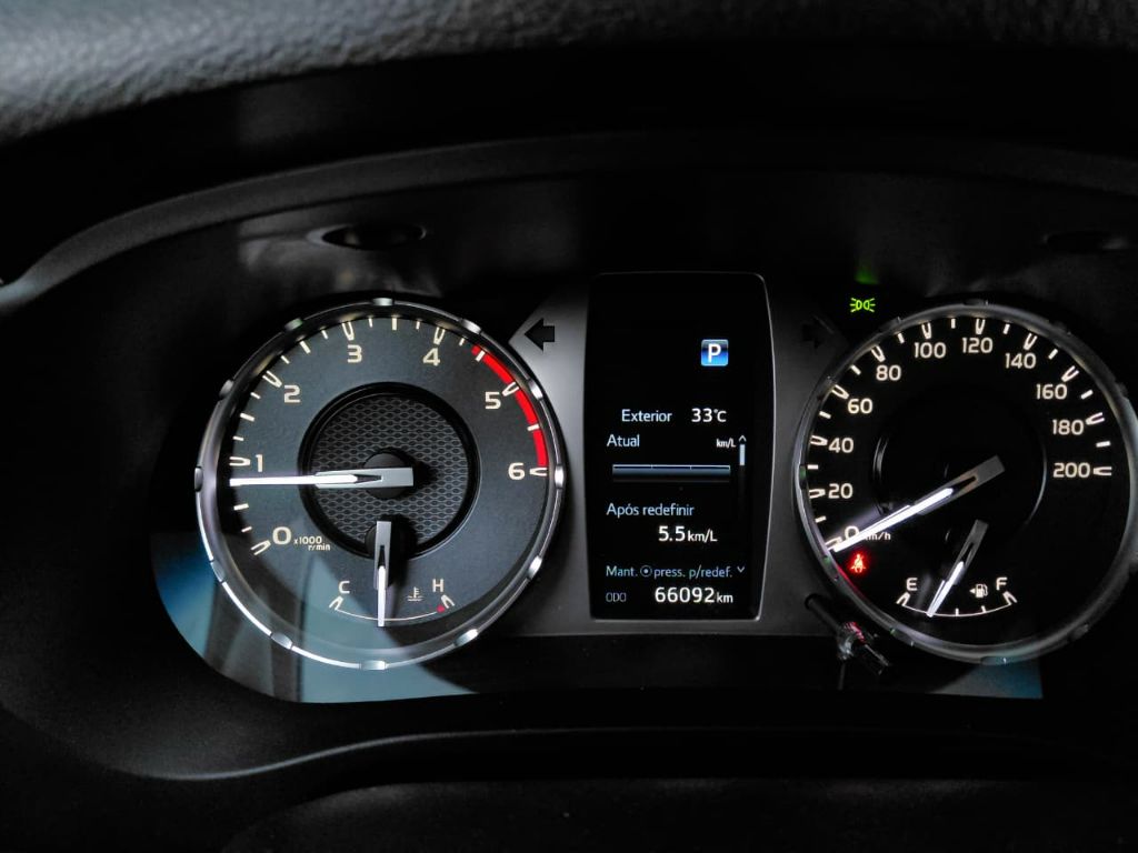 Hilux CD SRX 4x4 2.8 TDI 16V Diesel Aut. — foto 10