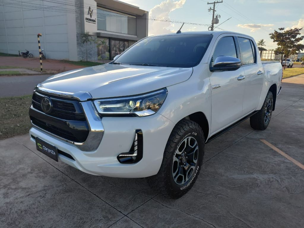 Hilux CD SRX 4x4 2.8 TDI 16V Diesel Aut. — foto 1