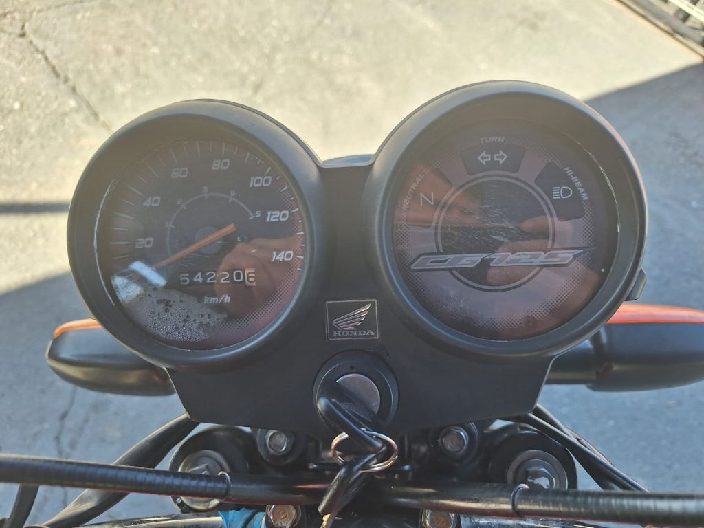 CG 125 FAN ES — foto 9