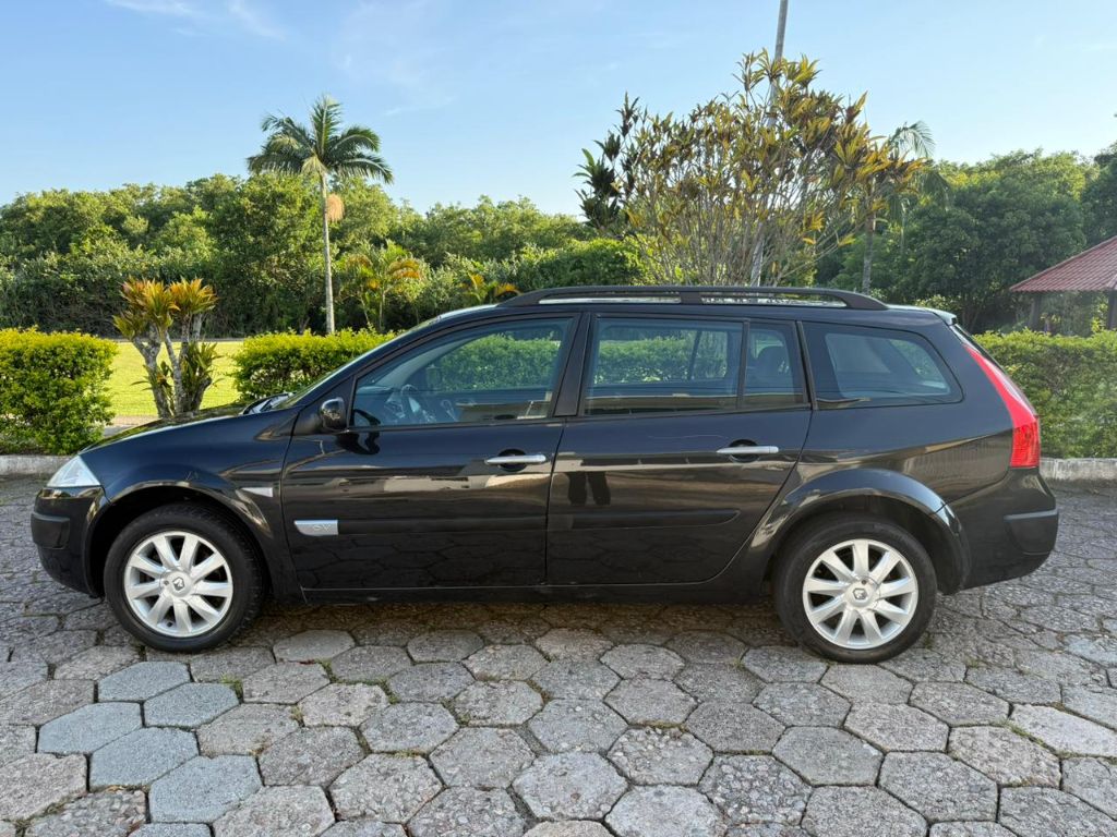 Megane Grand Tour Dynam. Hi-Flex 1.6 16V — foto 8