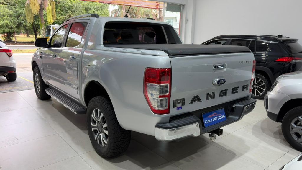 Ranger Limited 3.2 4x4 CD Diesel Aut.