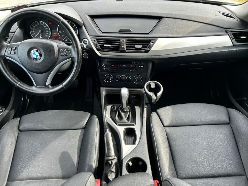 X1 SDRIVE 18i 2.0 16V 4x2 Aut. — foto 10