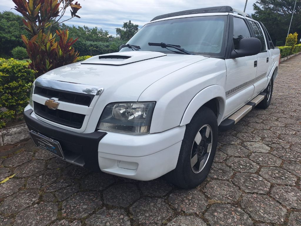S10 P-Up Executive 2.4 MPFI F.Power CD — foto 1