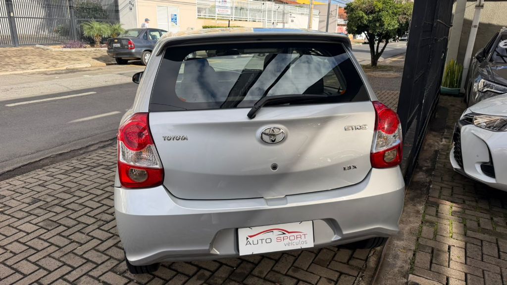 ETIOS X 1.3 Flex 16V 5p Mec. — foto 8