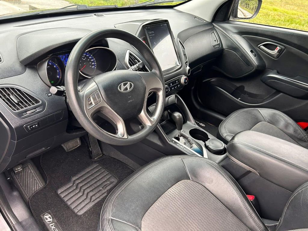 ix35 2.0 16V 170cv 2WD/4WD Aut. — foto 8