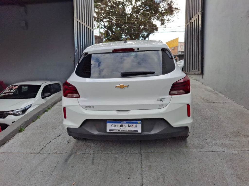 ONIX HATCH LT 1.0 Flex manual — foto 5