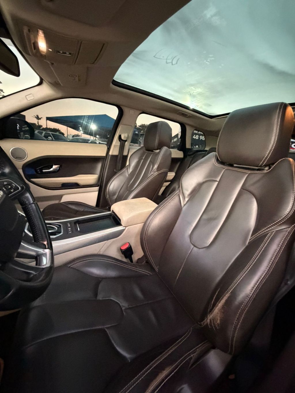 Range R.EVOQUE Prestige 2.0 Aut. 5p — foto 9