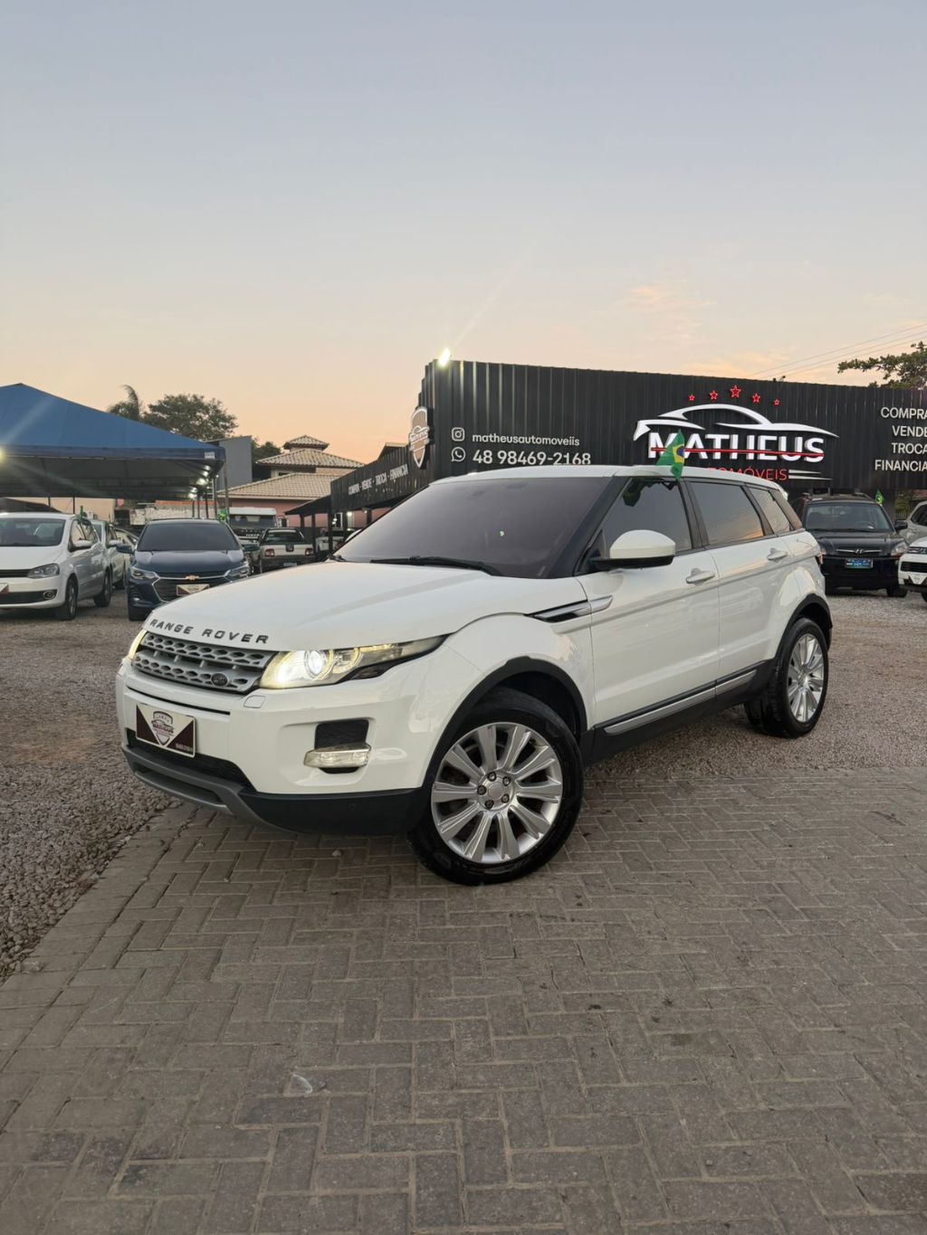 Range R.EVOQUE Prestige 2.0 Aut. 5p — foto 1