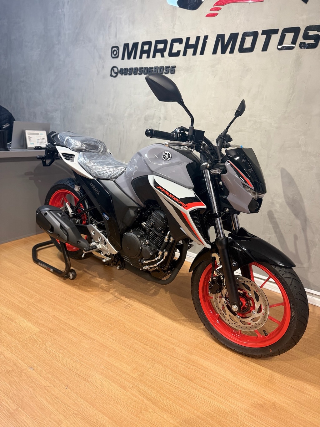 FZ25 250 FAZER CONNECTED — foto 8