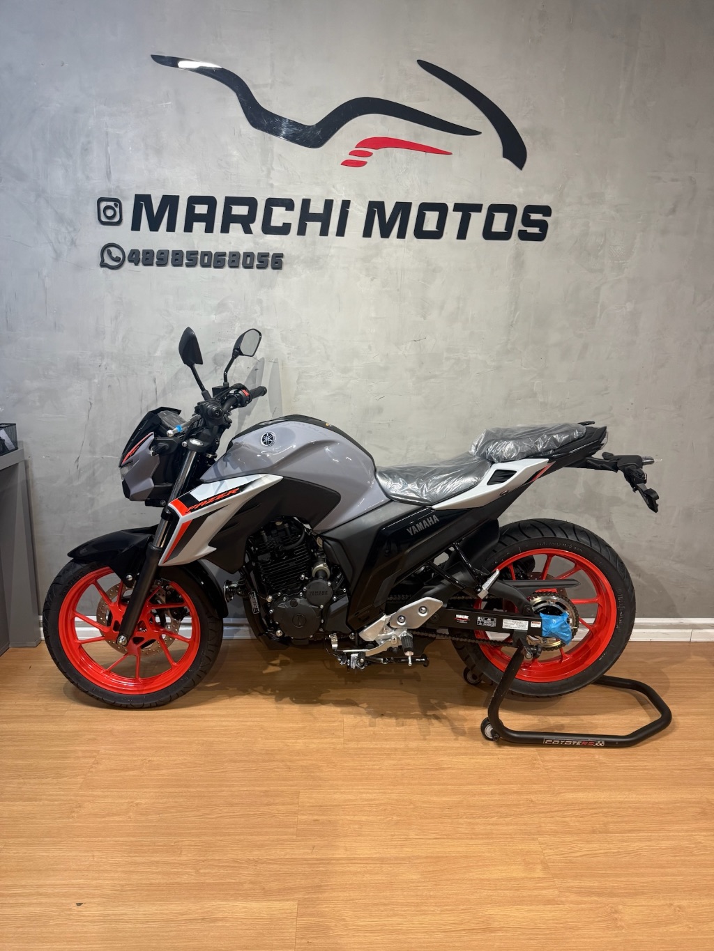 FZ25 250 FAZER CONNECTED — foto 4