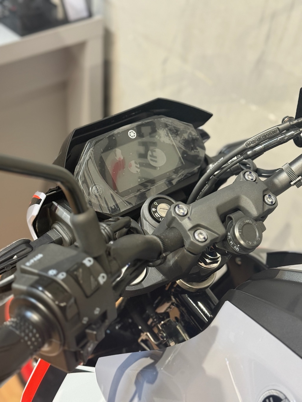 FZ25 250 FAZER CONNECTED — foto 10