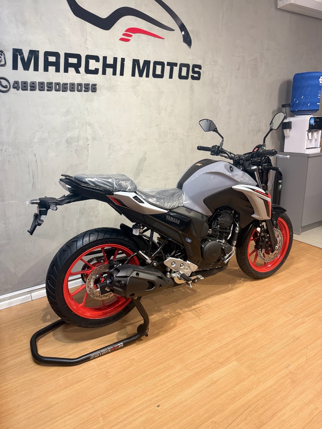 FZ25 250 FAZER CONNECTED — foto 7