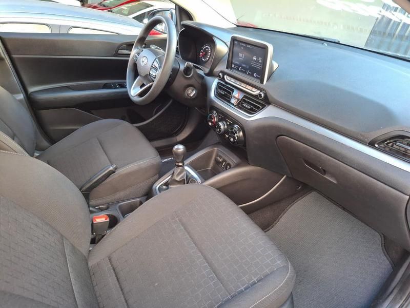HB20 Comfort Plus 1.0 Flex 12V Mec. — foto 8