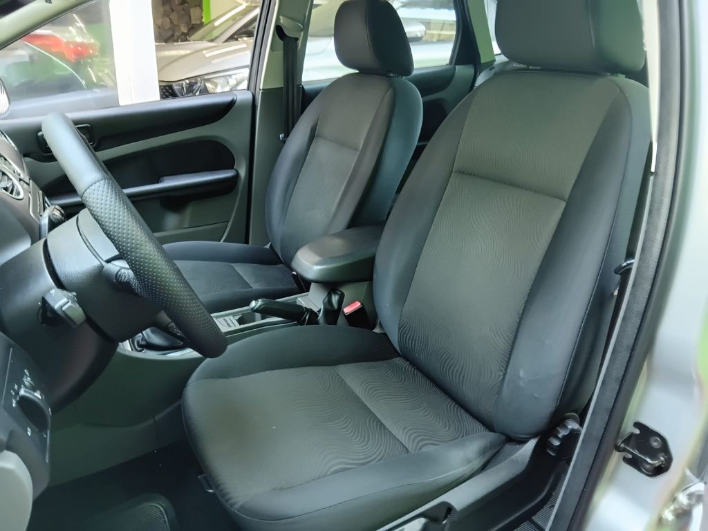 Focus 1.6 S/SE/SE Plus Flex 8V/16V  5p — foto 11