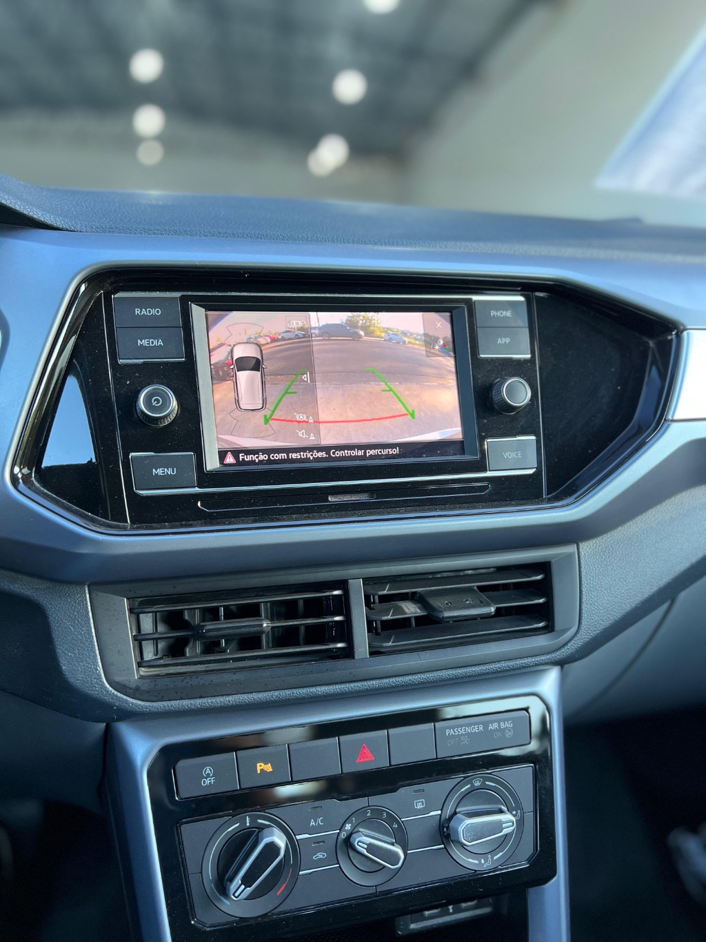 T-Cross 200 TSI 1.0  Flex 12V 5p Aut. — foto 18
