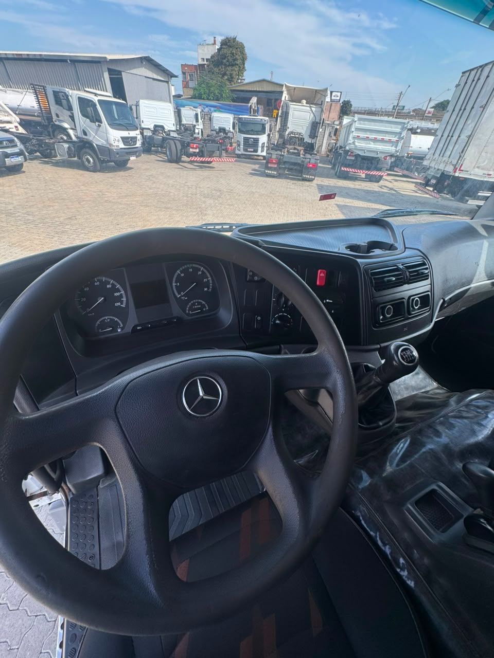 MB ATEGO 2430 - CHASSI  — foto 11