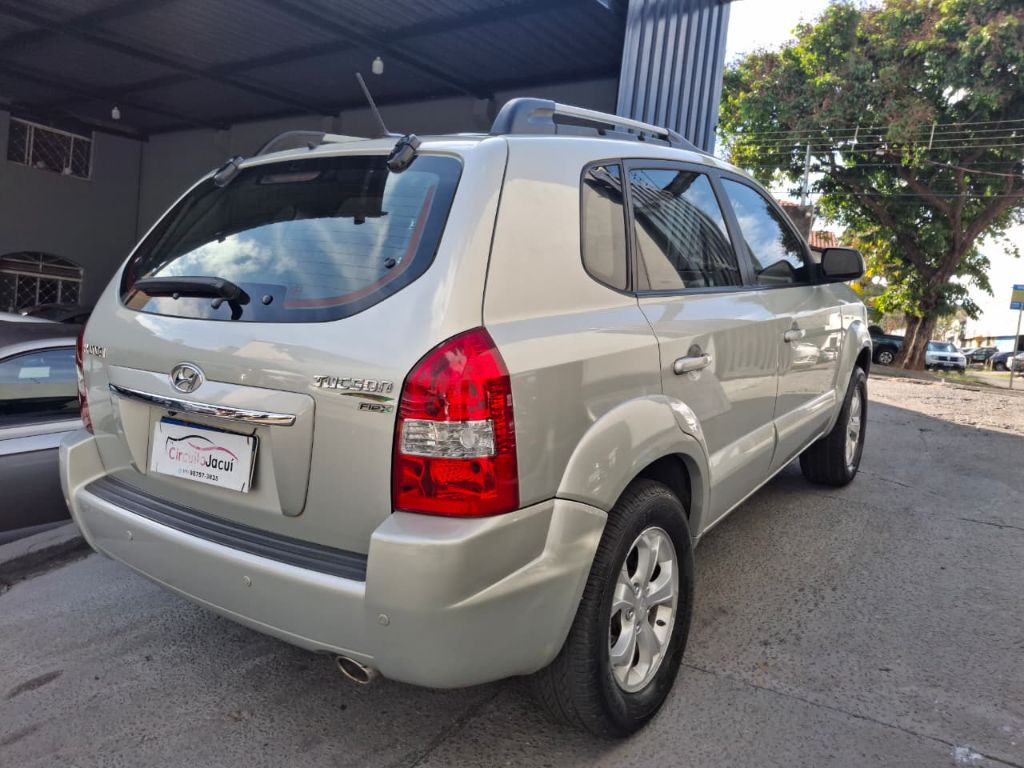 Tucson 2.0 Flex Aut. — foto 6