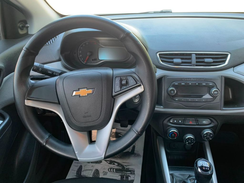 ONIX HATCH LT 1.0 8V FlexPower 5p Mec. — foto 16