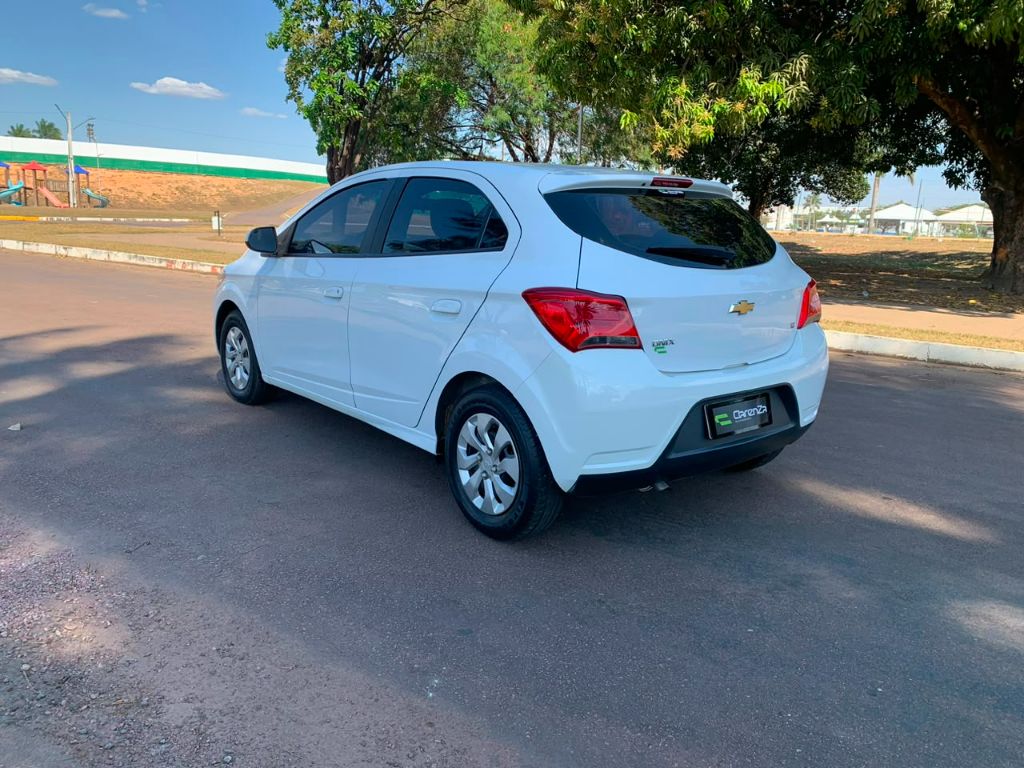 ONIX HATCH LT 1.0 8V FlexPower 5p Mec. — foto 15