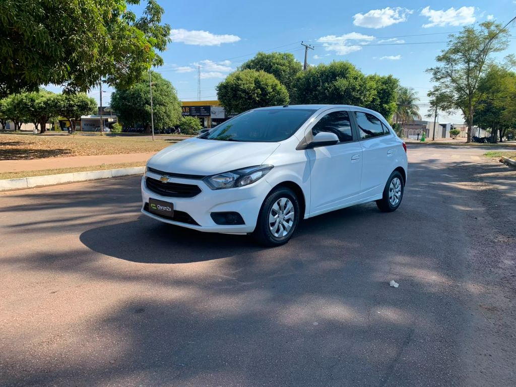 ONIX HATCH LT 1.0 8V FlexPower 5p Mec. — foto 1