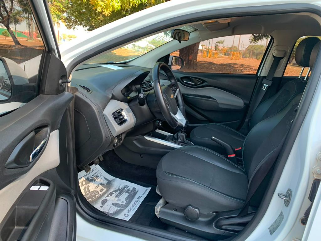 ONIX HATCH LT 1.0 8V FlexPower 5p Mec. — foto 4