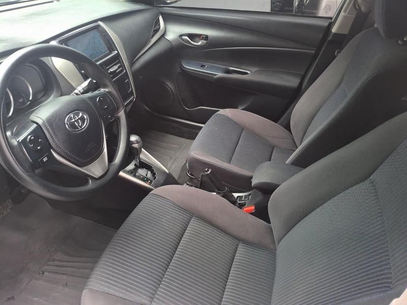 YARIS XL Plus Con. Sed. 1.5 Flex 16V Aut — foto 8