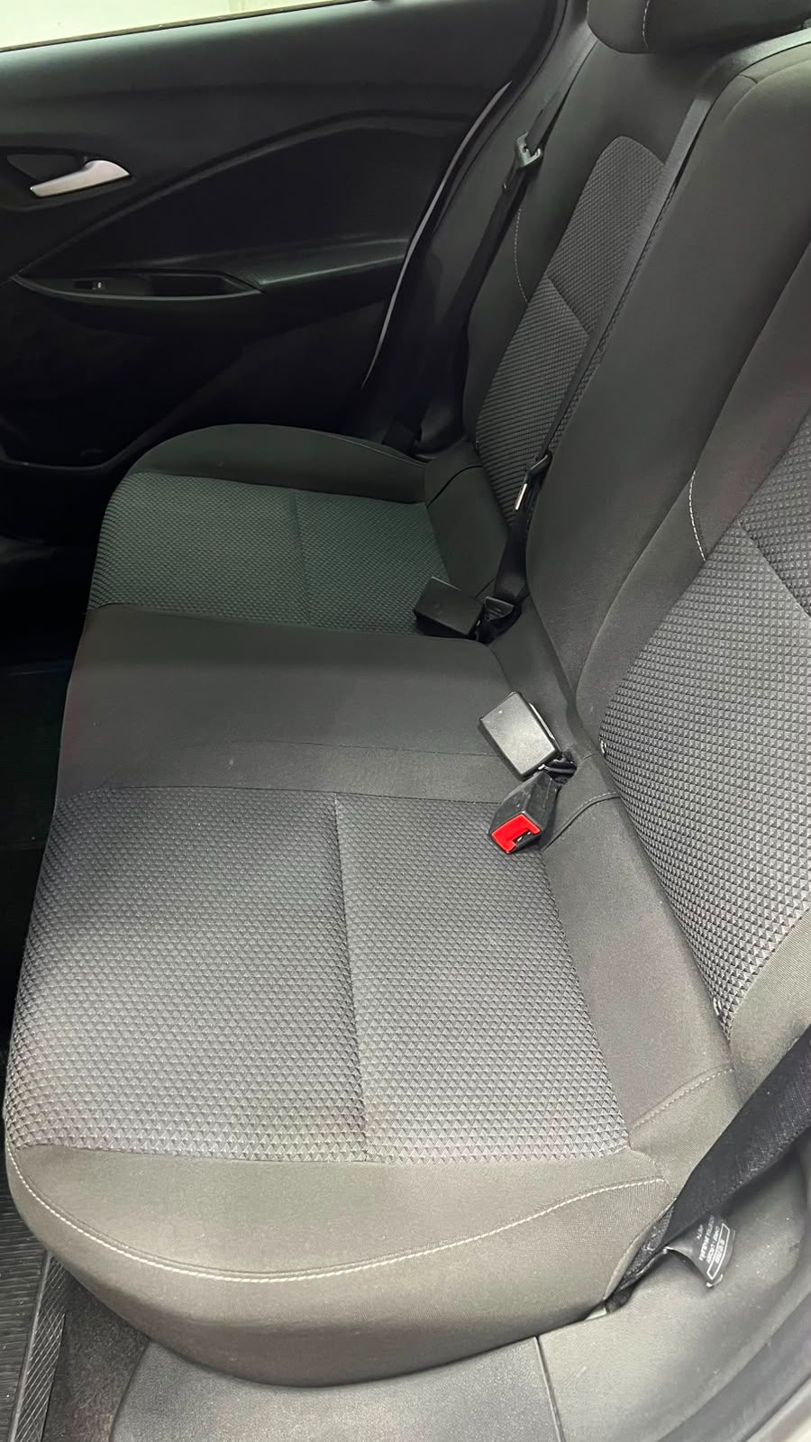ONIX SEDAN Plus LTZ 1.0 12V TB Flex Aut. — foto 7